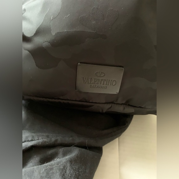 Valentino Backpack - Picture 4 of 4